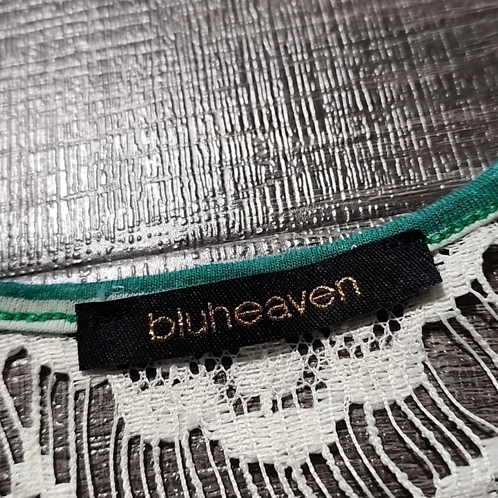 🦇 Bluheaven Striped Cold Shoulder Top 🦇 - Picture 2 of 4